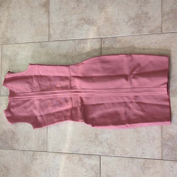 Dusty pink bodycon dress laced front - Picture 2 of 14